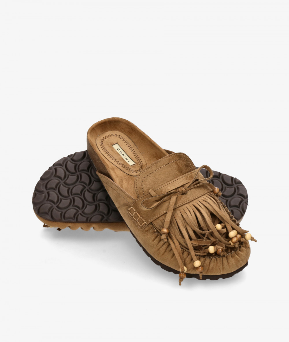Zuecos CORINA M6000 en camel