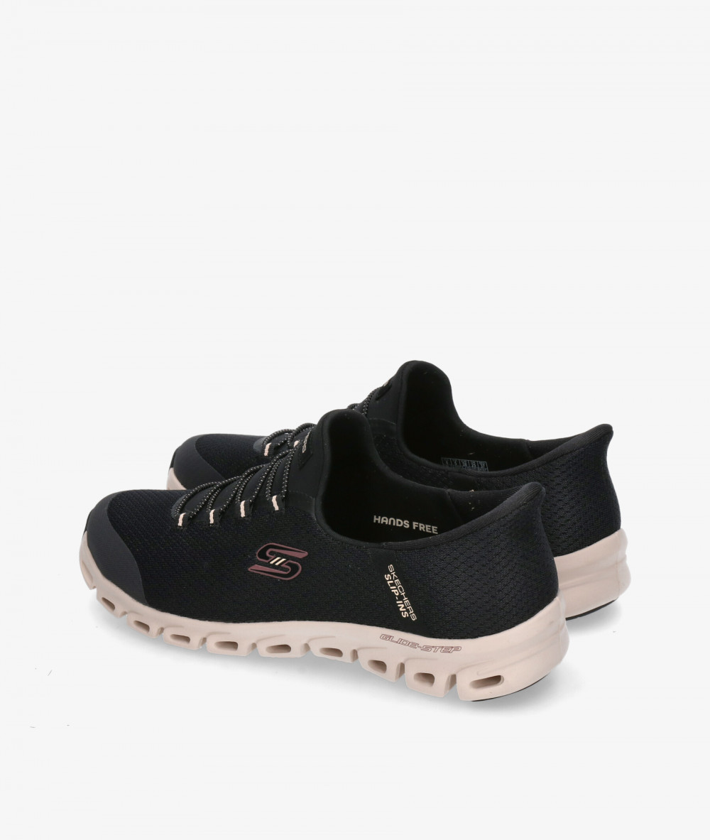 Deportivos Skechers 104557 en negro
