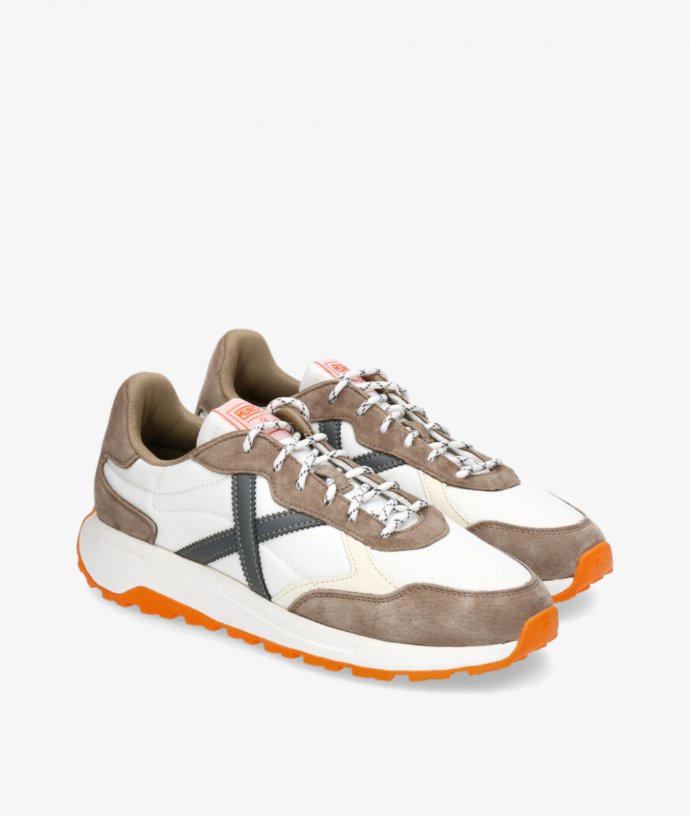 Deportivos MUNICH  BABEL en blanco