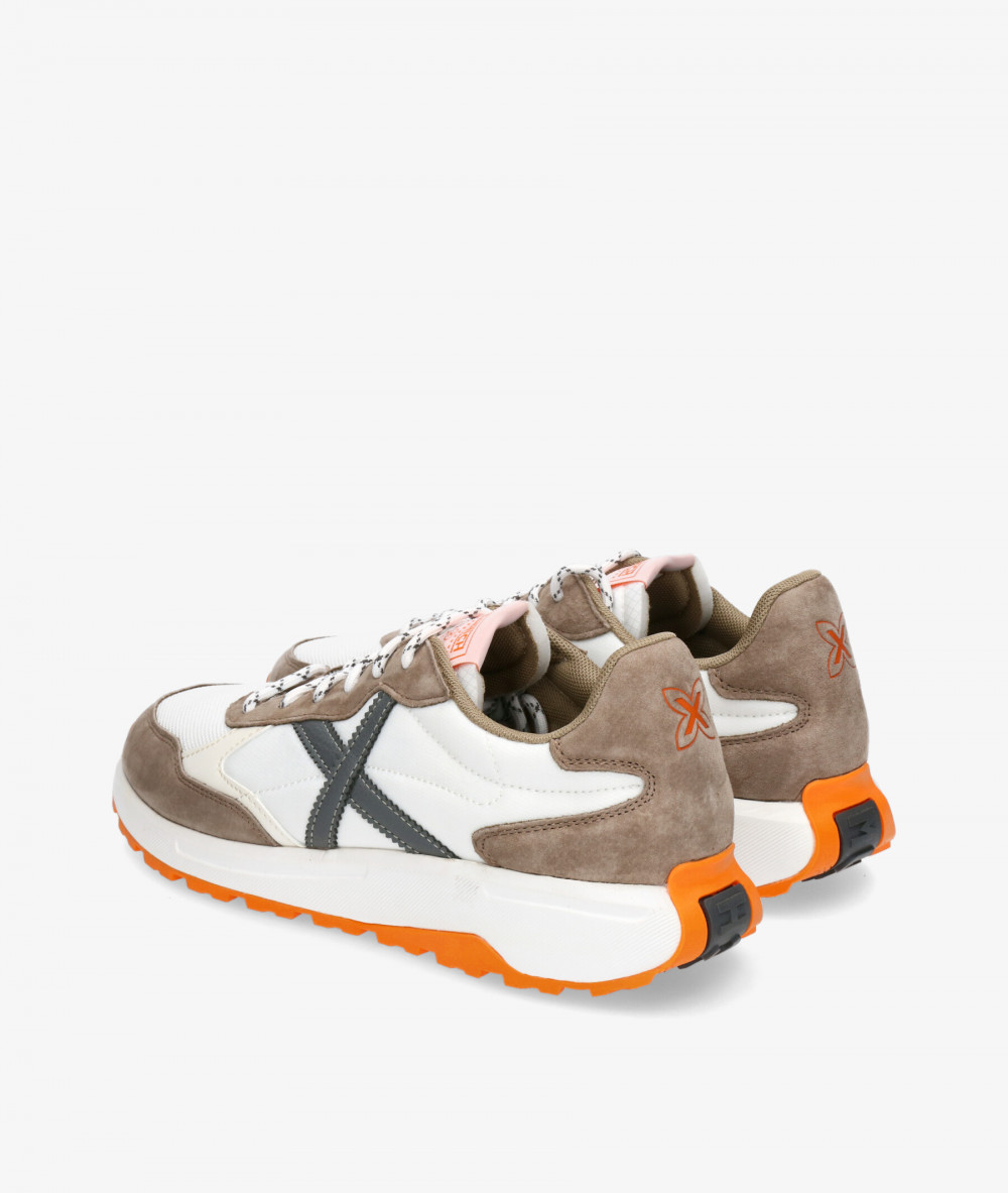 Deportivos MUNICH  BABEL en blanco