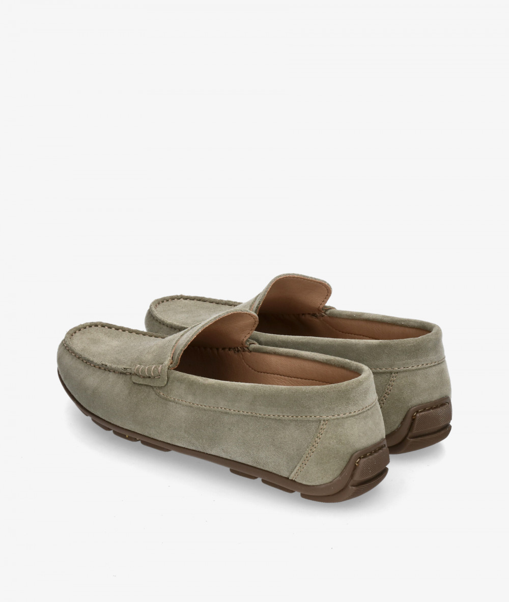 Traveris Loafers 33720 in kaki split suede