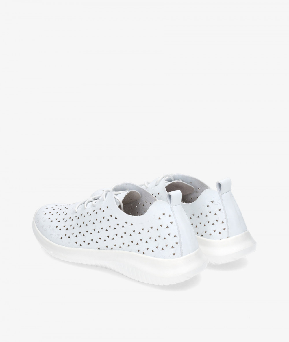 Deportivos EOLIGEROS  LIBERTE en blanco