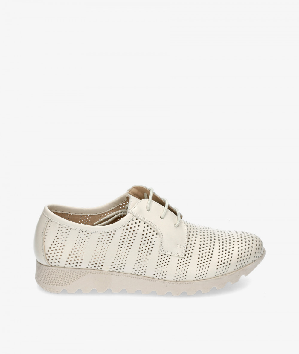 Zapatos inglés Kénnebec 8210 PICADO TAIPAN en hueso