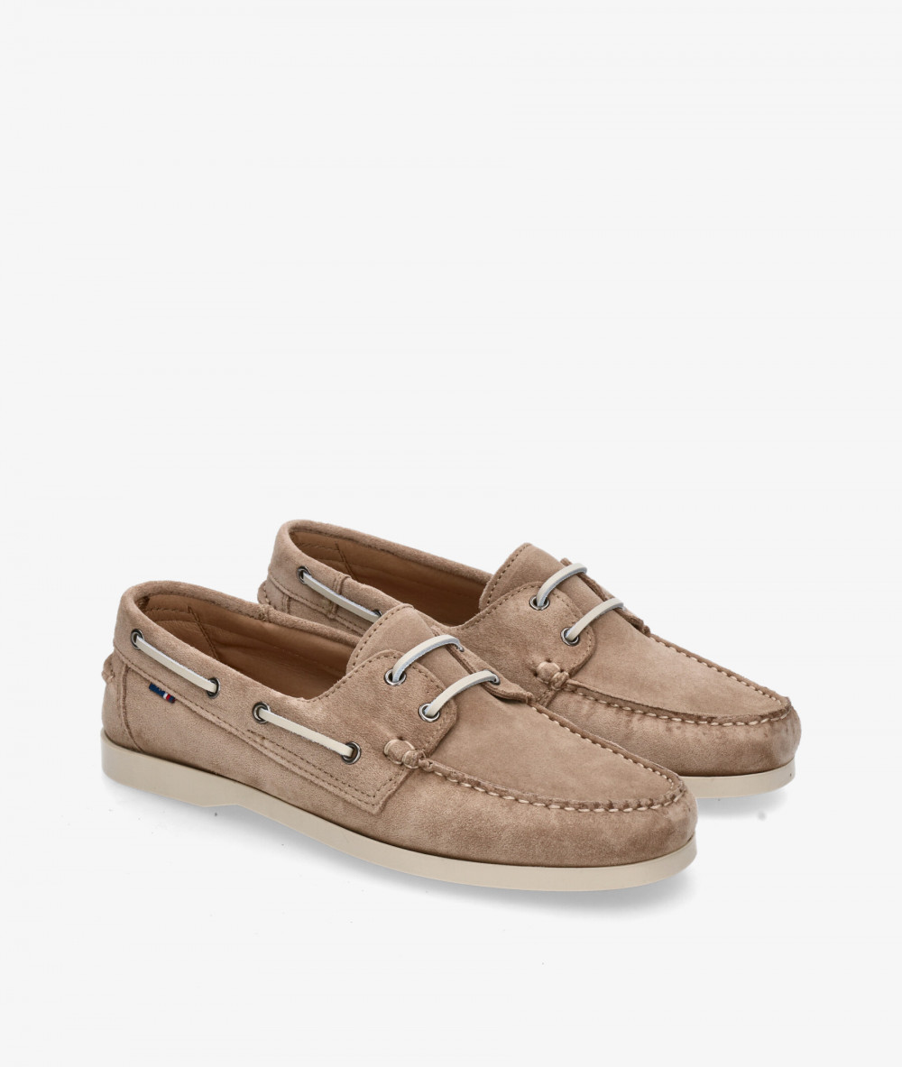 Traveris Nautical shoes 87924 in stone split suede