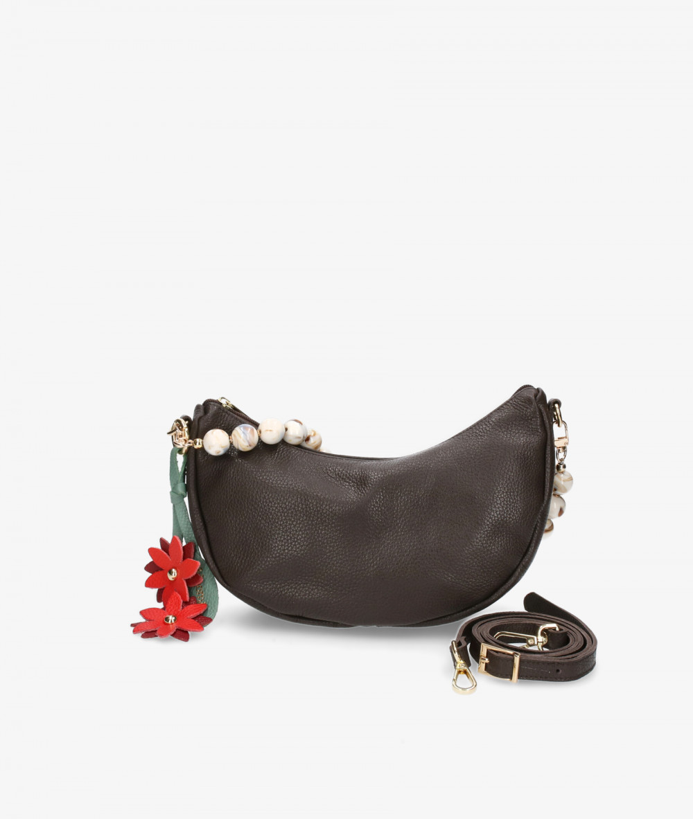 Elevate your look! Our Bag collection a combination of design, quality and comfort for your daily outfits