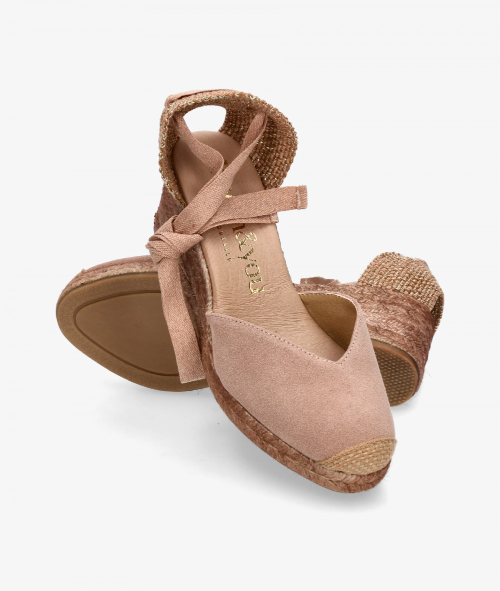 bloom&you Espadrilles  PETUNIA in nude split suede
