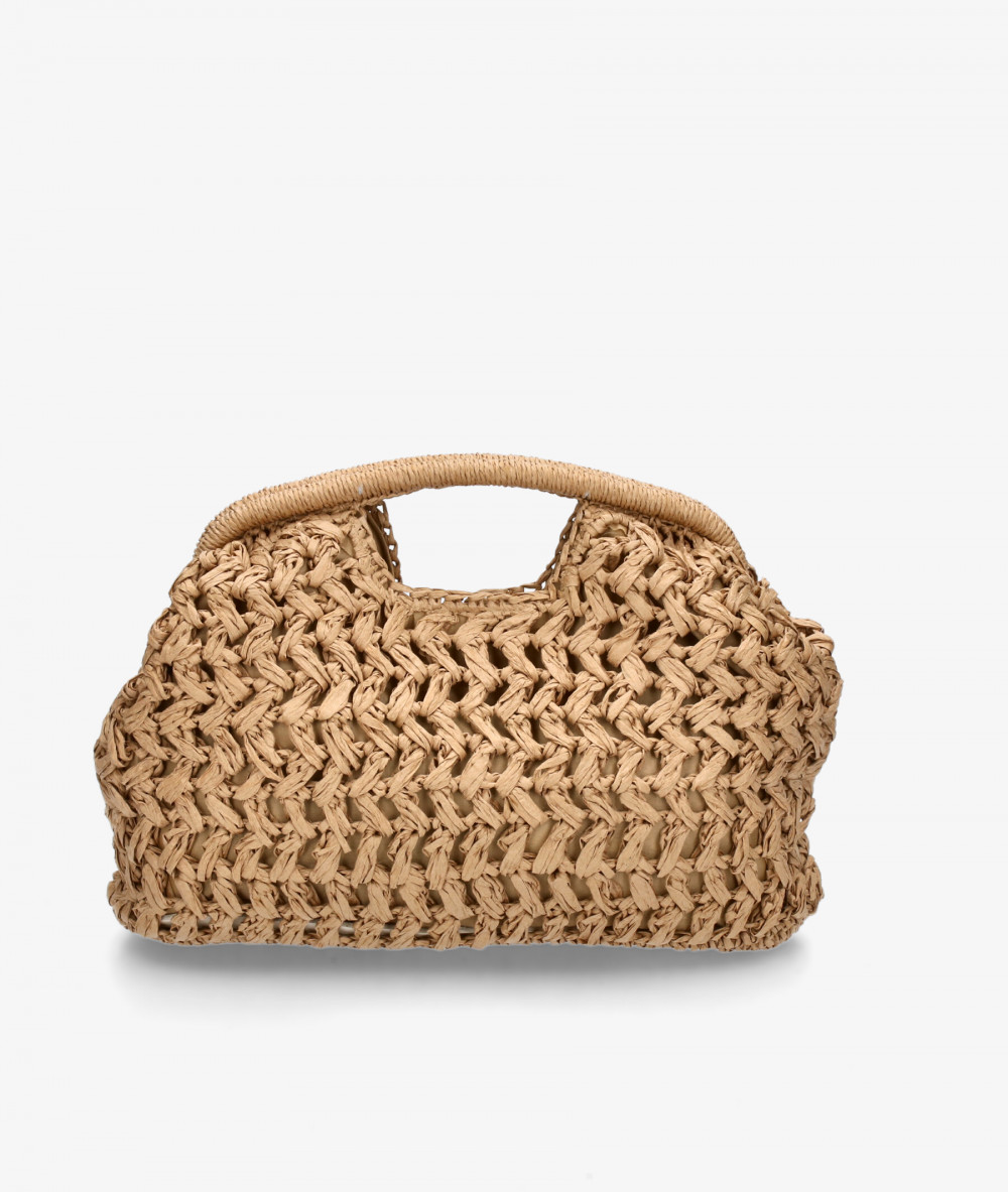 Elevate your look! Our Clutch bag collection a combination of design, quality and comfort for your daily outfits