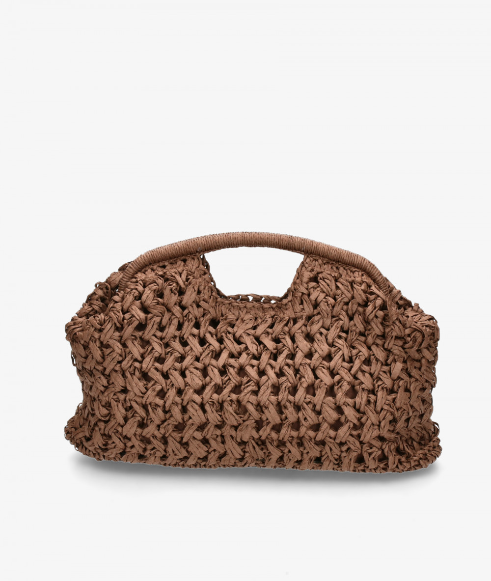 Elevate your look! Our Clutch bag collection a combination of design, quality and comfort for your daily outfits