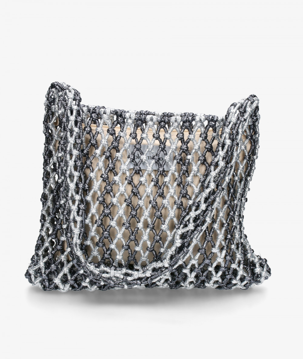 Elevate your look! Our Bag collection a combination of design, quality and comfort for your daily outfits