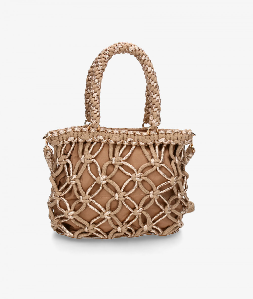 Elevate your look! Our Bag collection a combination of design, quality and comfort for your daily outfits