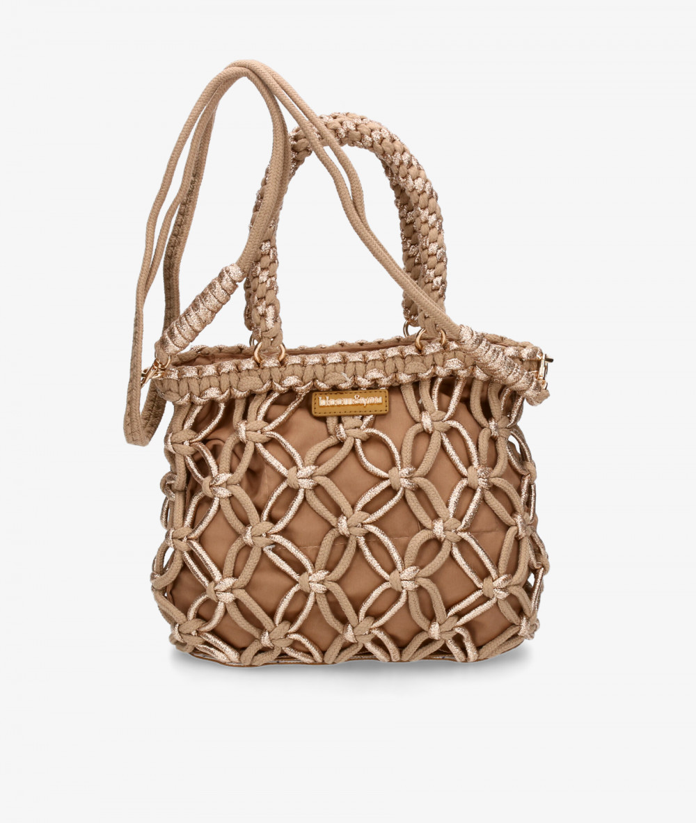 Elevate your look! Our Bag collection a combination of design, quality and comfort for your daily outfits