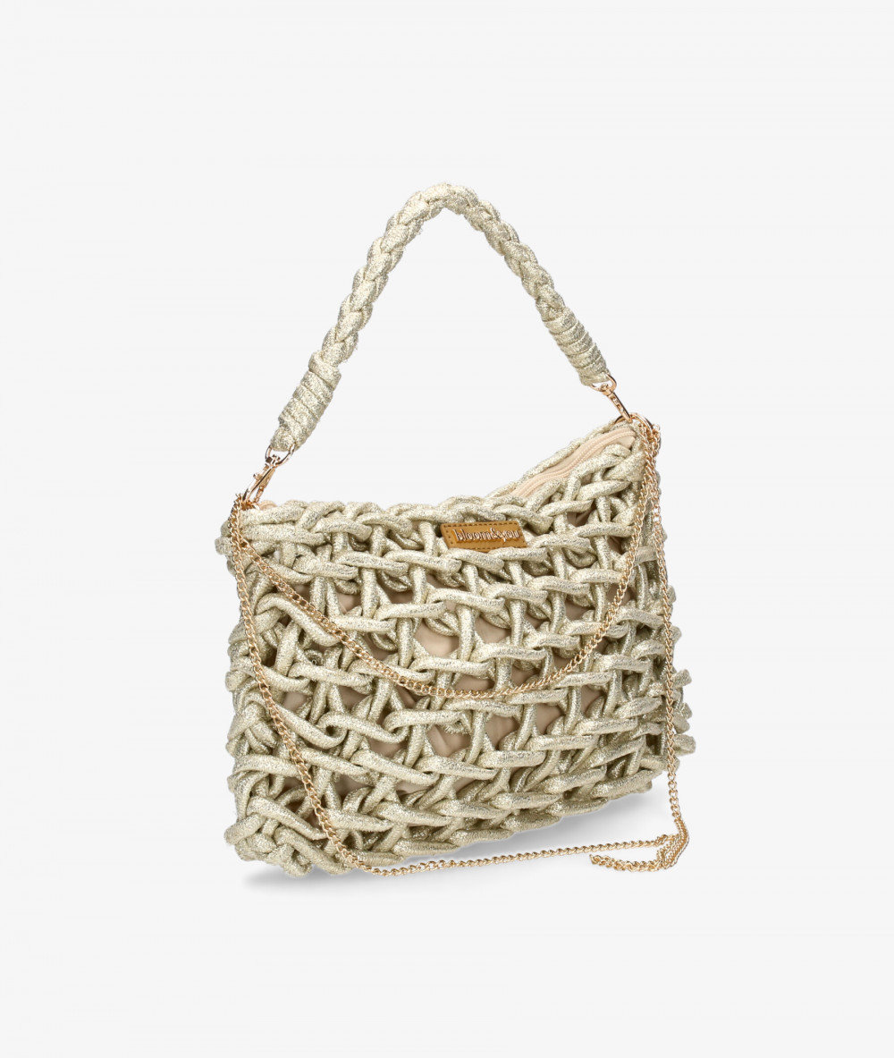 Elevate your look! Our Bag collection a combination of design, quality and comfort for your daily outfits