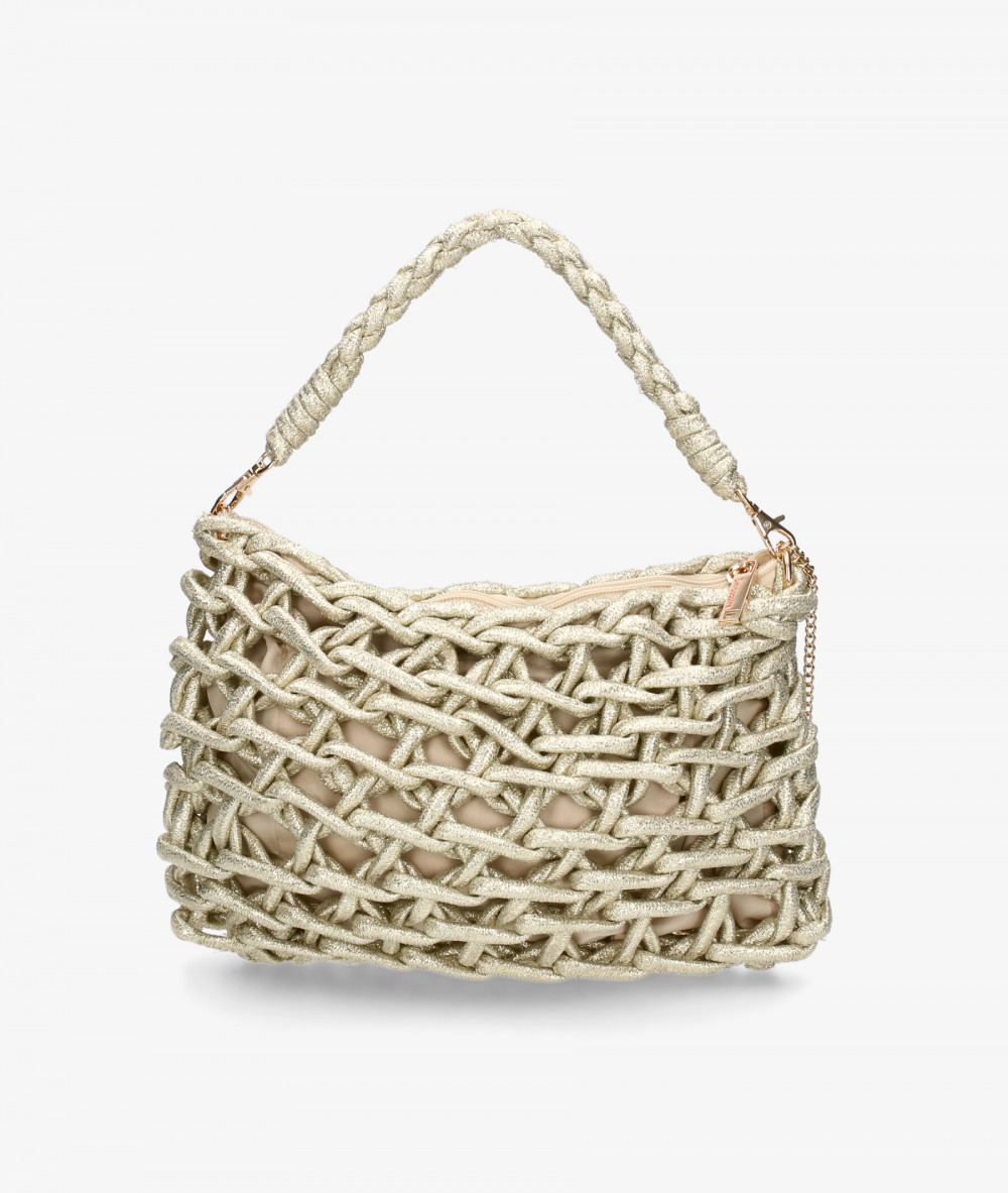 Elevate your look! Our Bag collection a combination of design, quality and comfort for your daily outfits