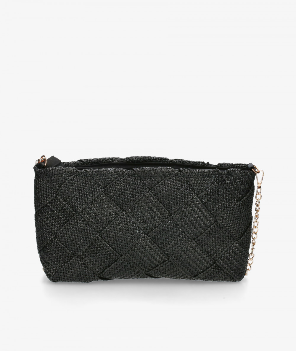 Elevate your look! Our Bag collection a combination of design, quality and comfort for your daily outfits