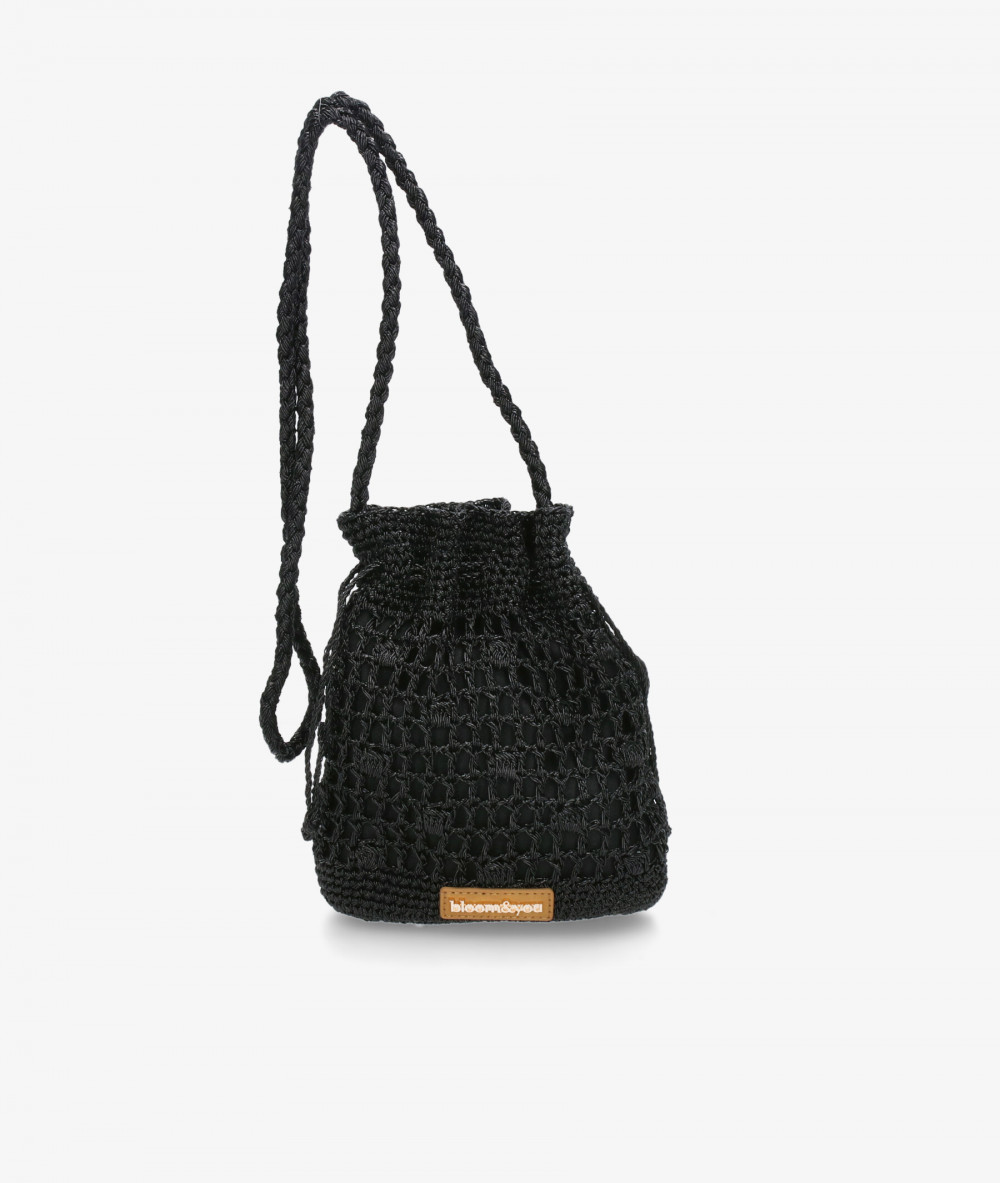 Elevate your look! Our Bag collection a combination of design, quality and comfort for your daily outfits