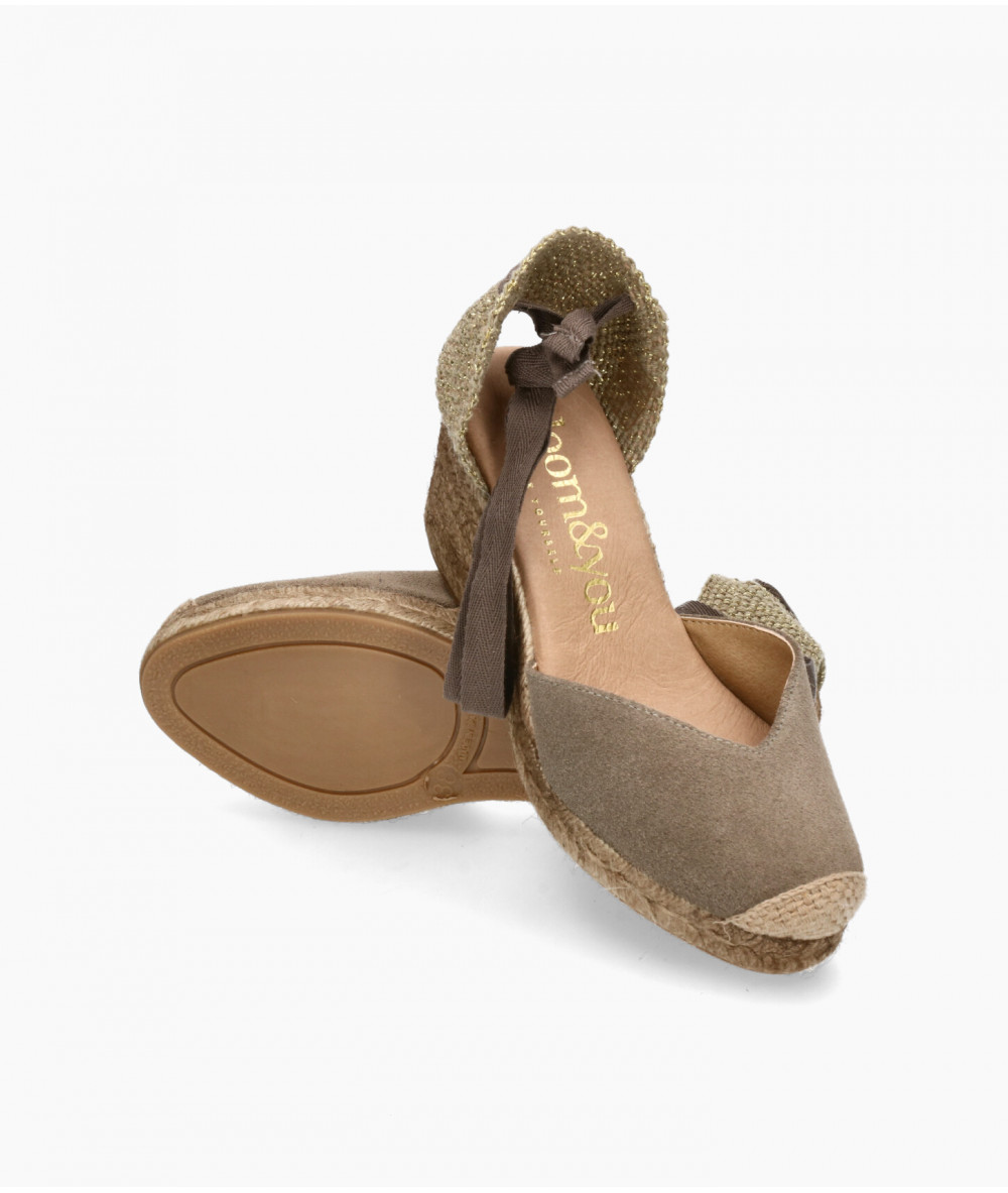 bloom&you Espadrilles  PETUNIA in taupe split suede