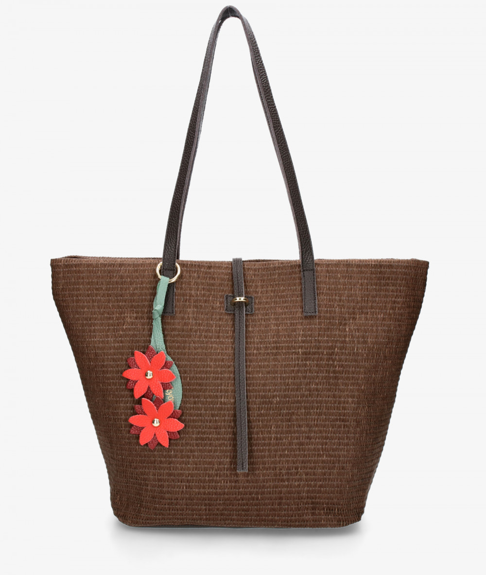 Elevate your look! Our Bag collection a combination of design, quality and comfort for your daily outfits