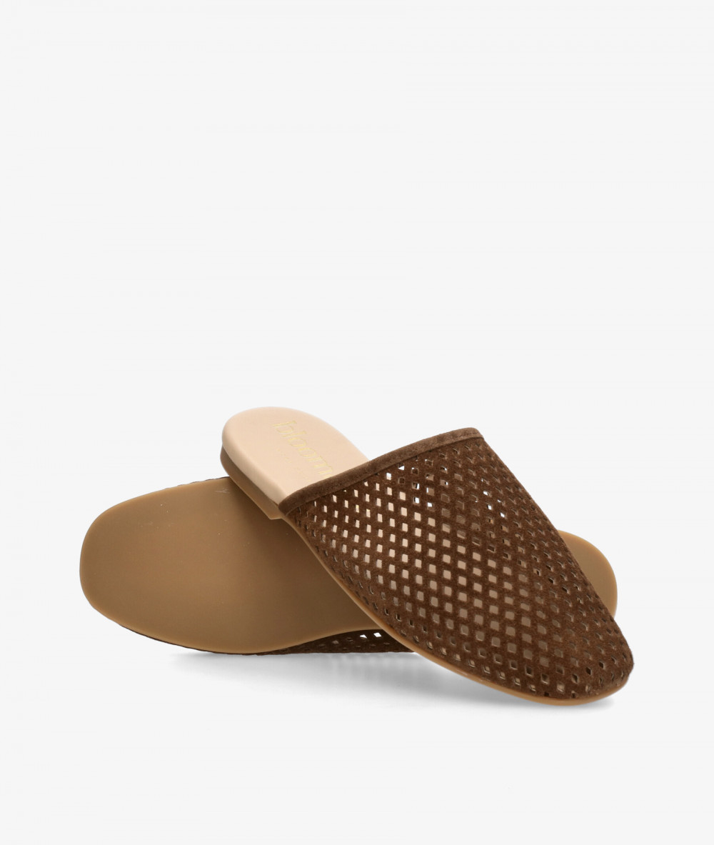 Zuecos bloom&you JAZMÍN en serraje marrón