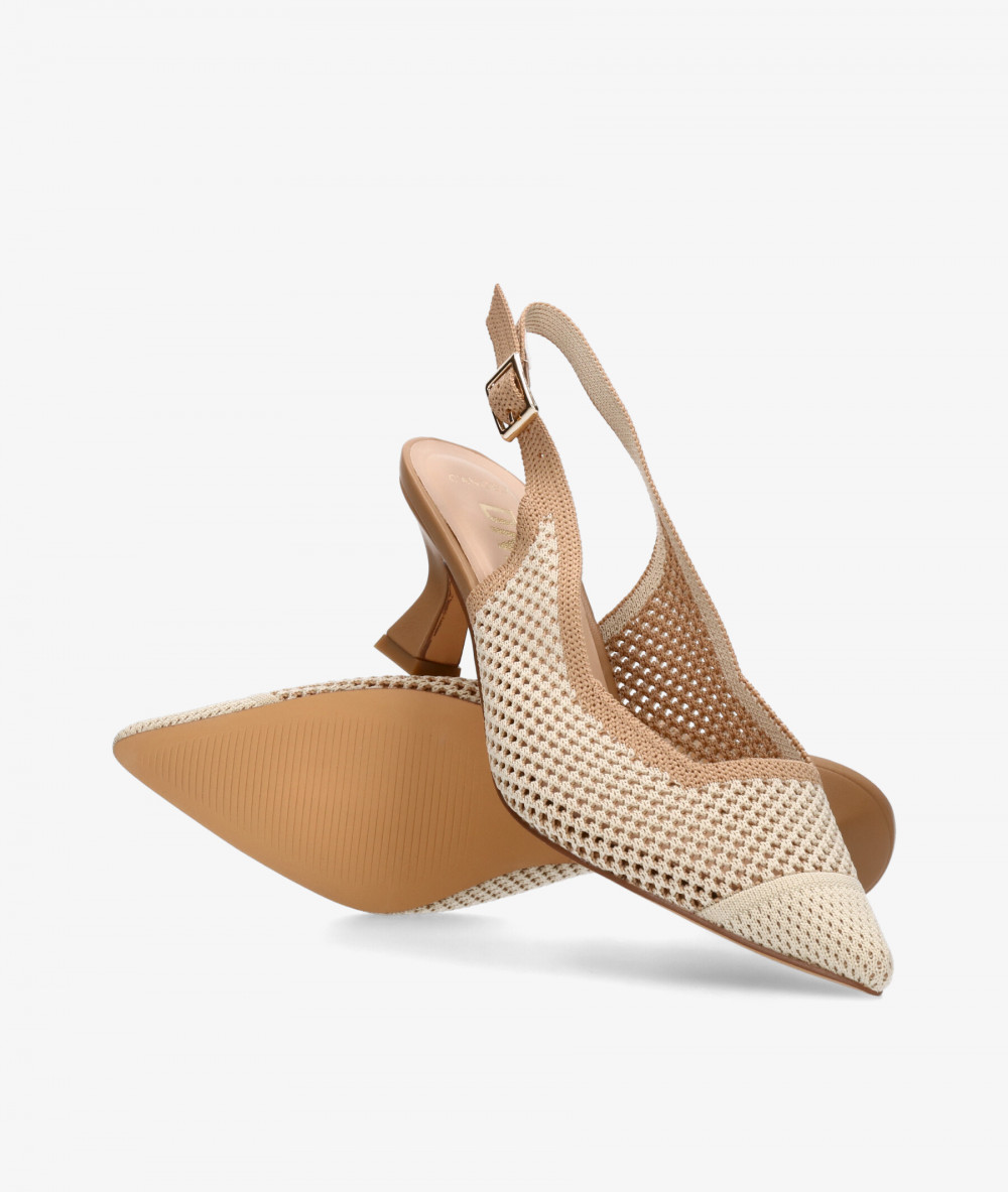 D'angela Dress medium heel shoes 30659 in off-white