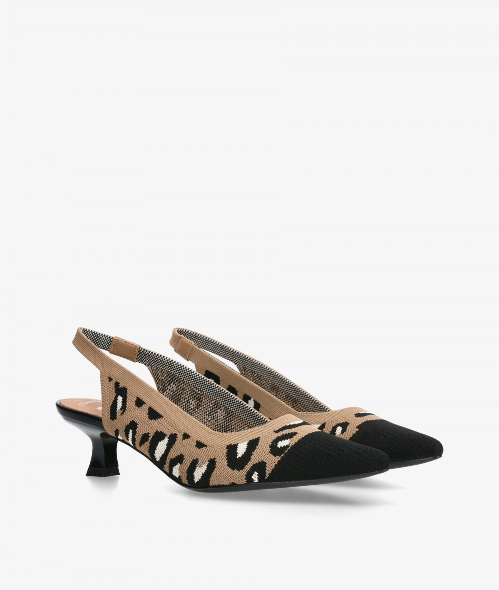 D'angela Dress medium heel shoes 30629 in leopard print