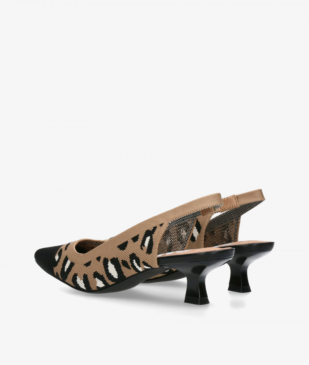 D'angela Dress medium heel shoes 30629 in leopard print