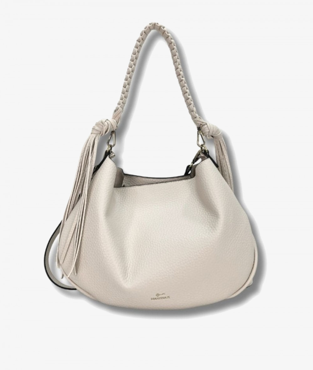 Elevate your look! Our Bag collection a combination of design, quality and comfort for your daily outfits