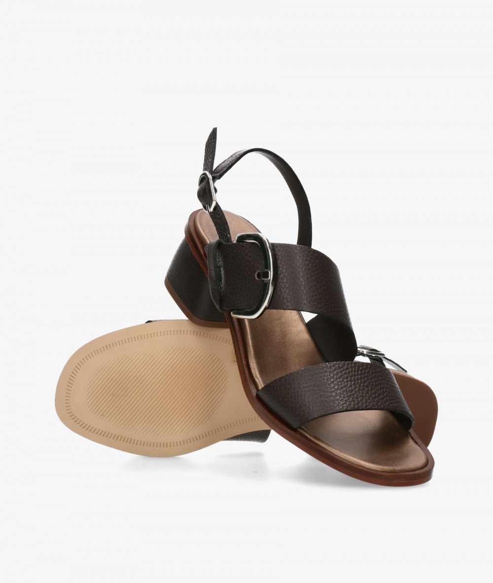 Sandalias pabloochoa.shoes  3103 en marrón