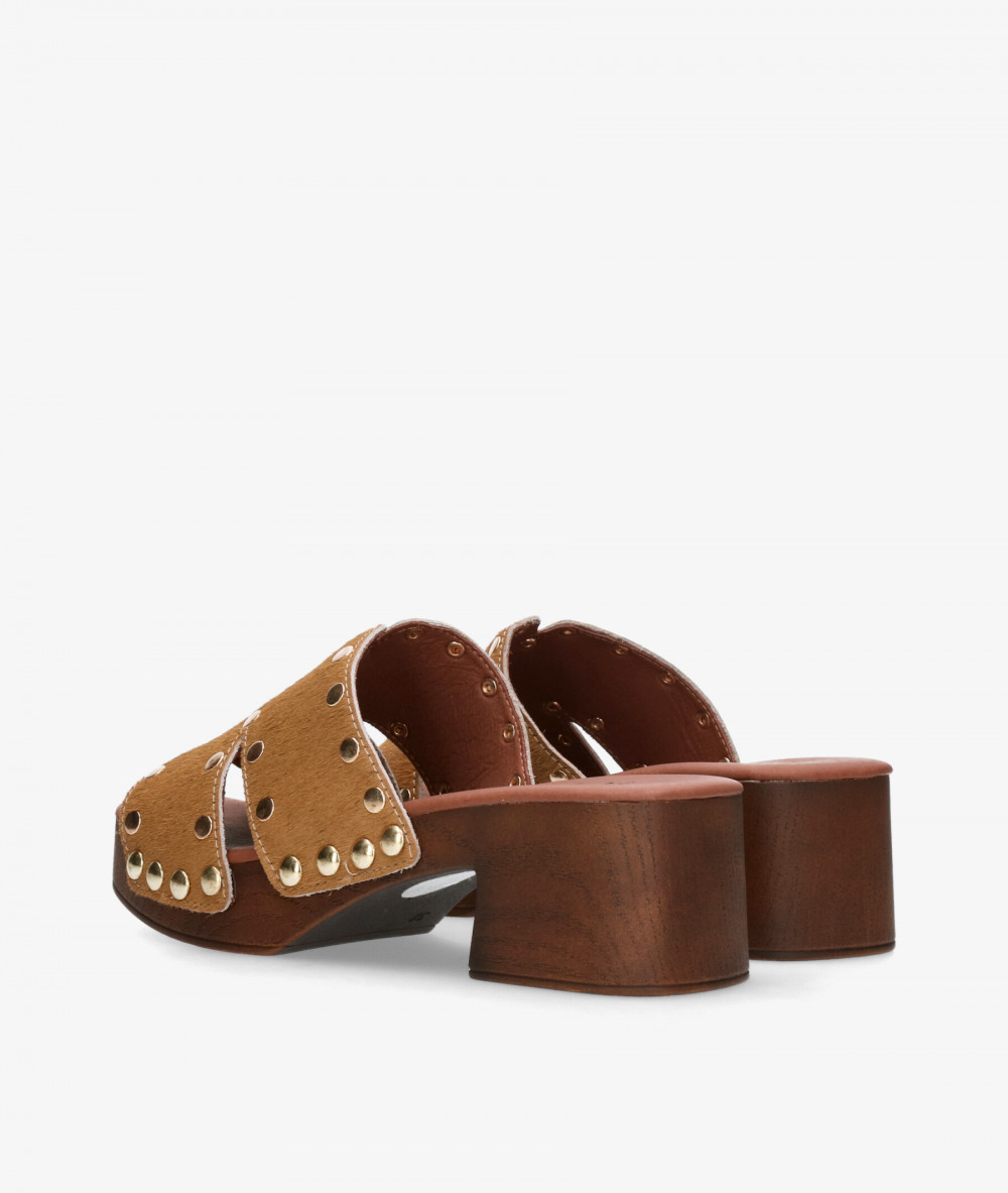 Zuecos pabloochoa.shoes SF1637 en camel