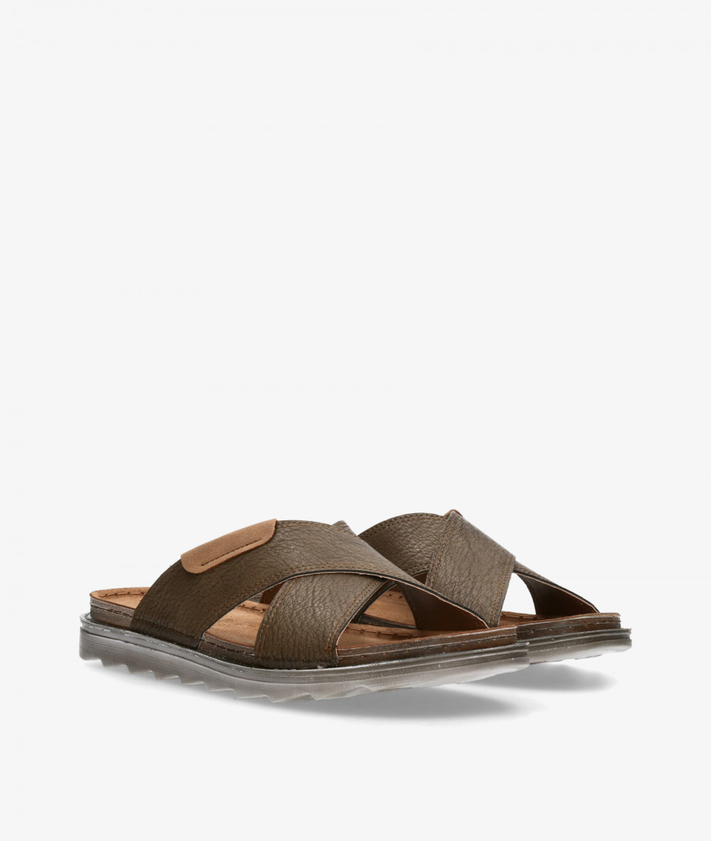 Sandalias INBLU  BU18 en marrón