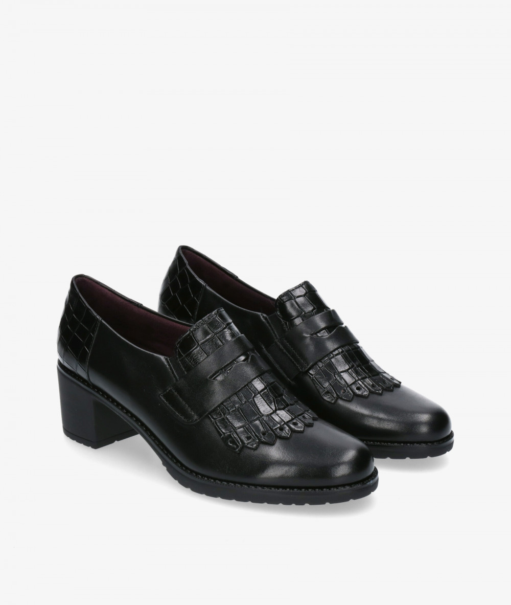 Pitillos Shoes 1632 in black