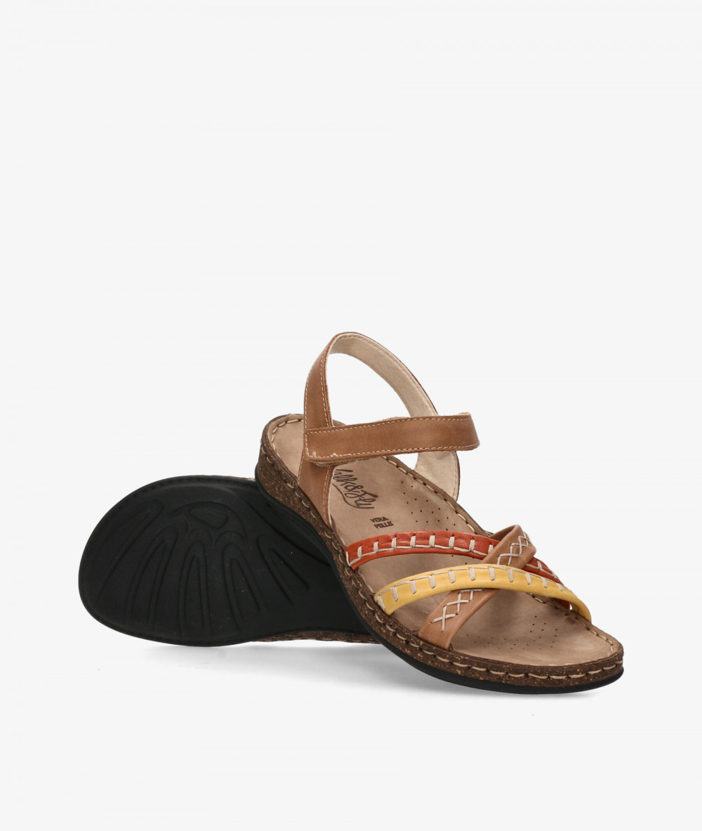 Sandalias Walk & Fly  3861-40941 en beige