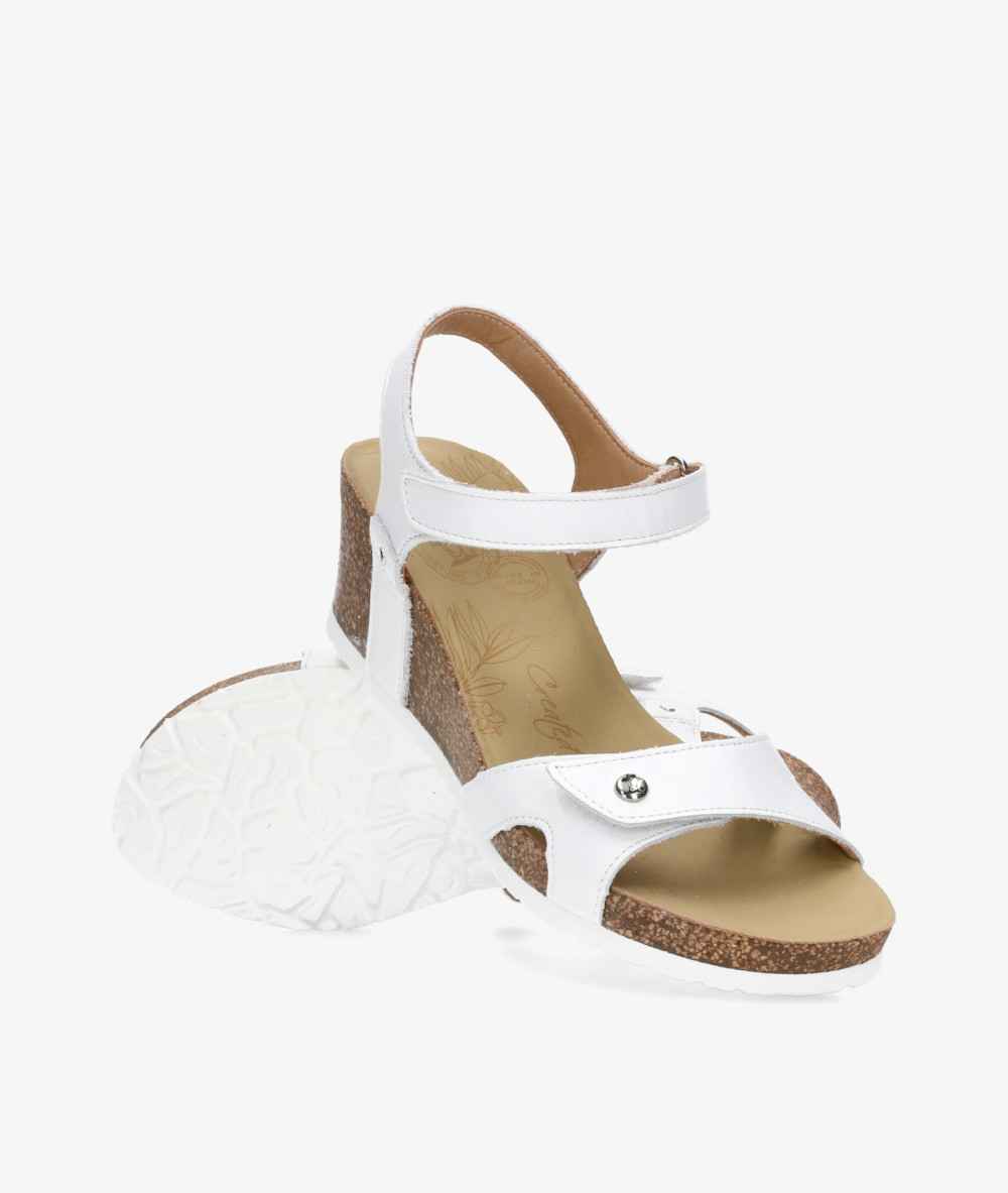 Sandalias Panamá Jack  JULIA  en blanco