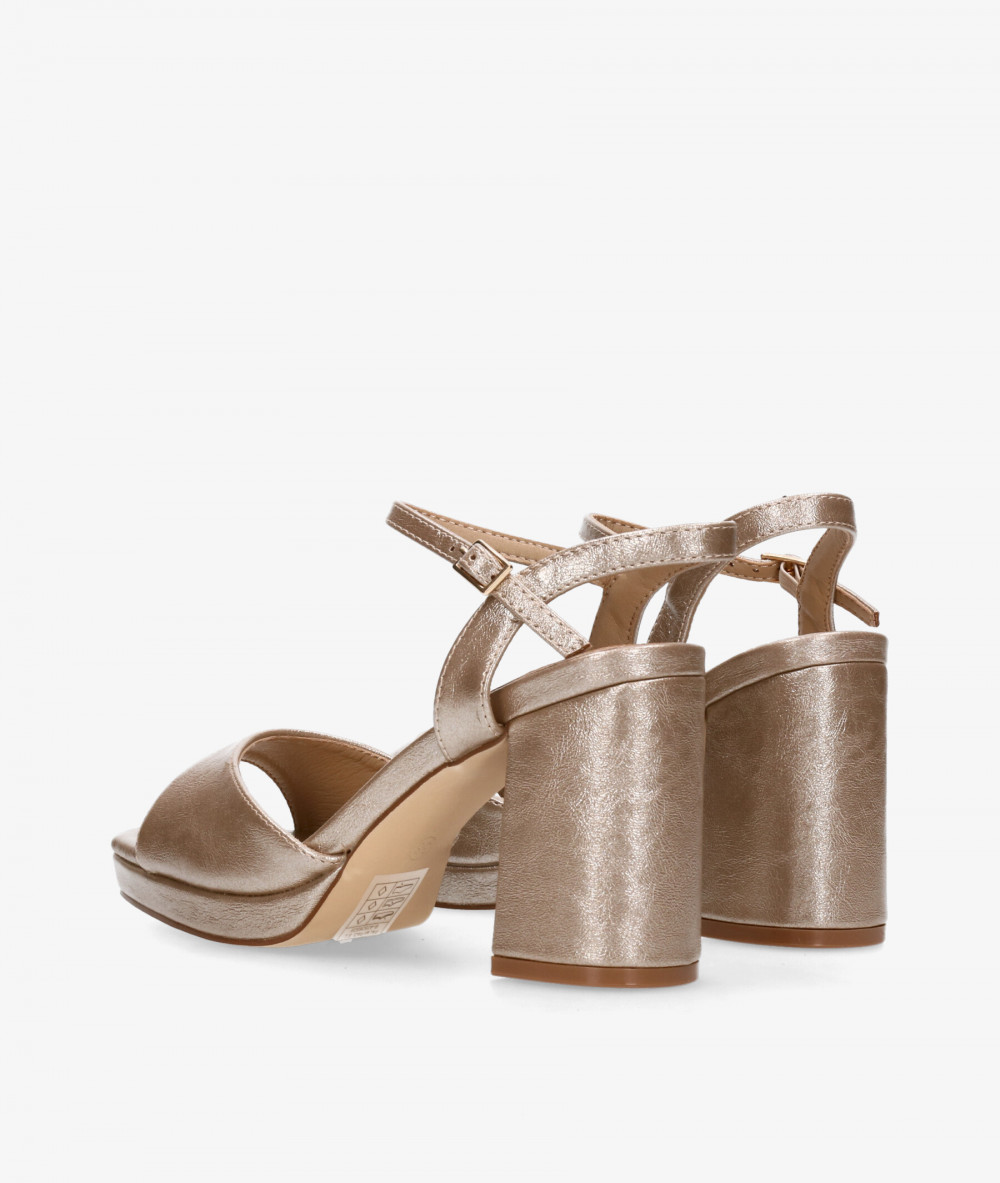 Aclys Sandals  PLATTY 02 in platinum