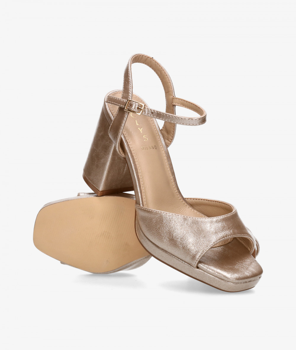 Aclys Sandals  PLATTY 02 in platinum