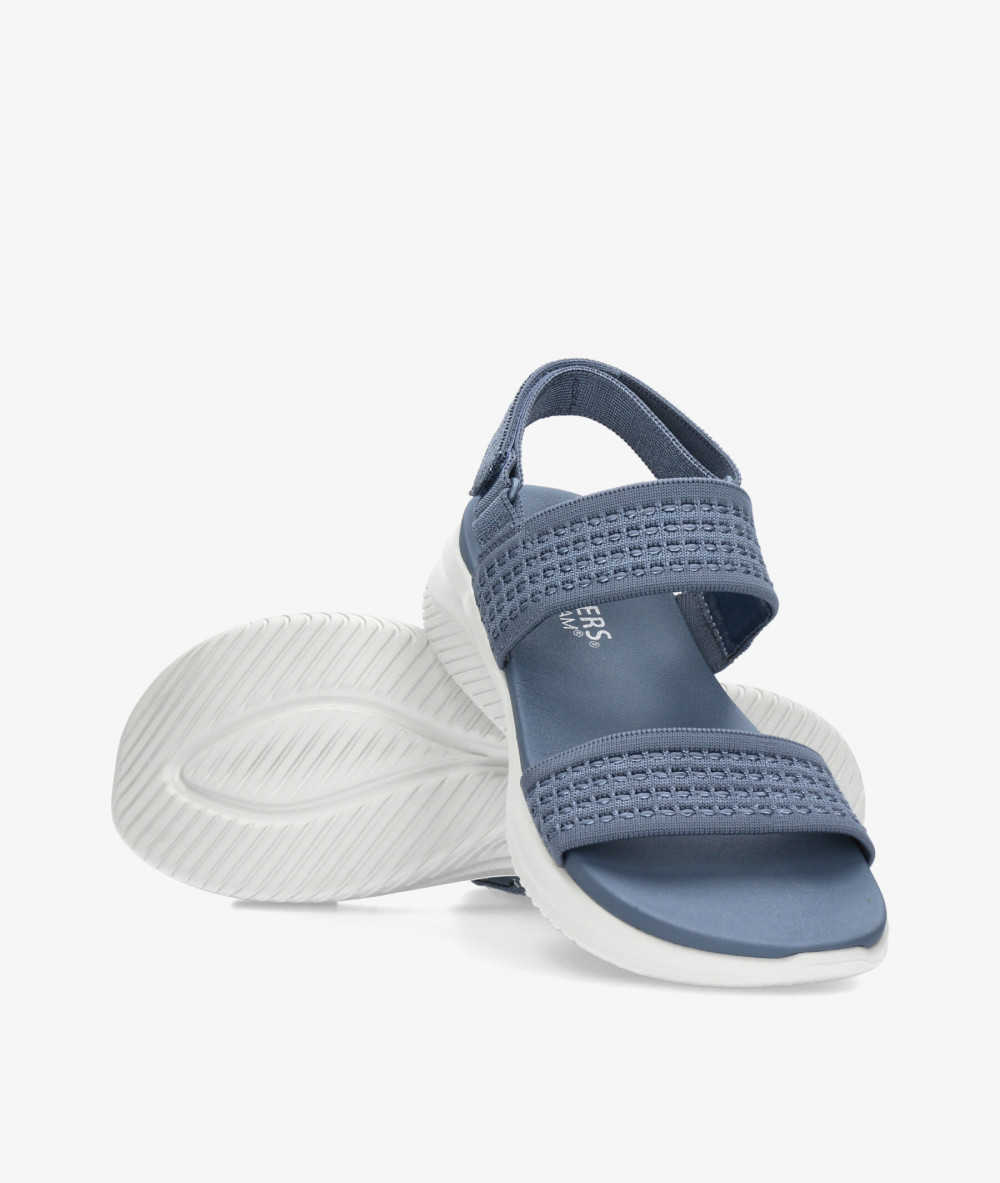 Sandalias Skechers 164090 en jeans