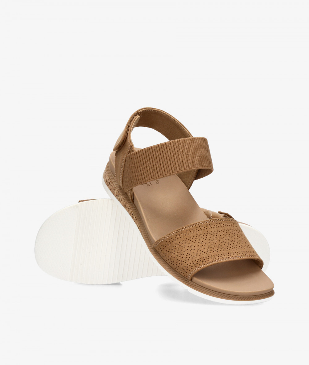 Sandalias Skechers 114710 en camel