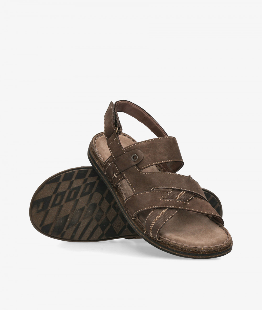 Sandalias Walk & Fly  680-28200 en nobuck marrón