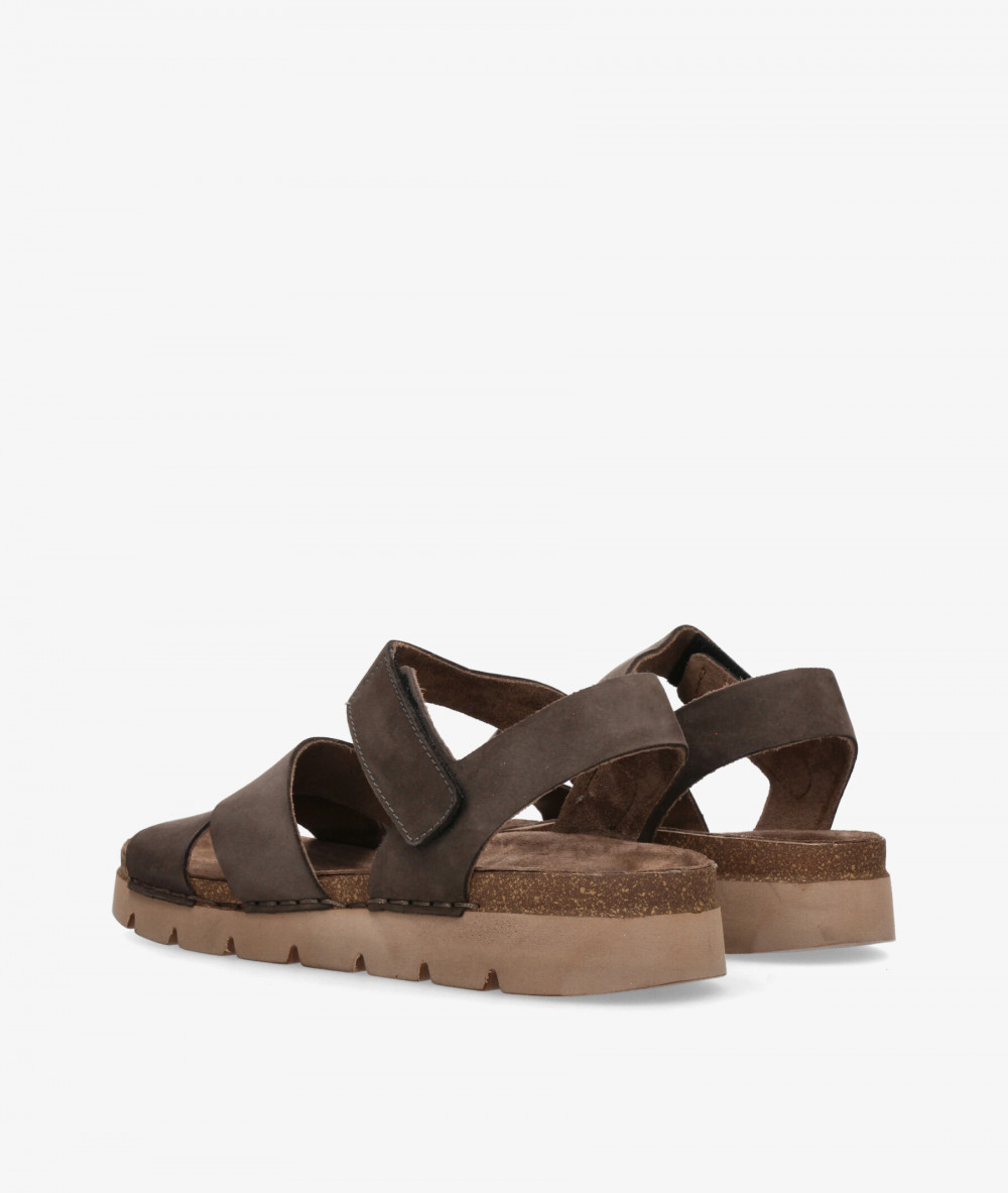 Sandalias Walk & Fly  8385-51230 en nobuck marrón