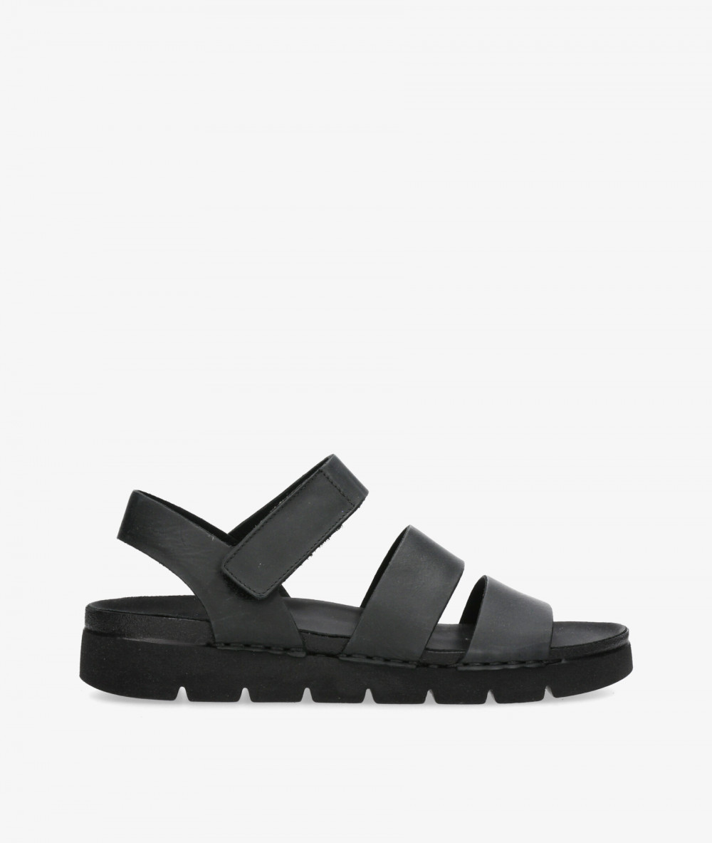 Sandalias Walk & Fly  8385-51230 en negro