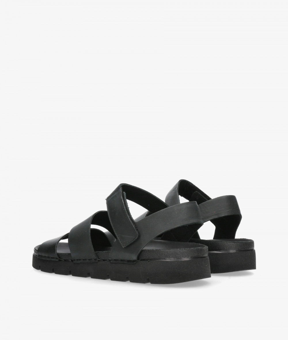 Sandalias Walk & Fly  8385-51230 en negro