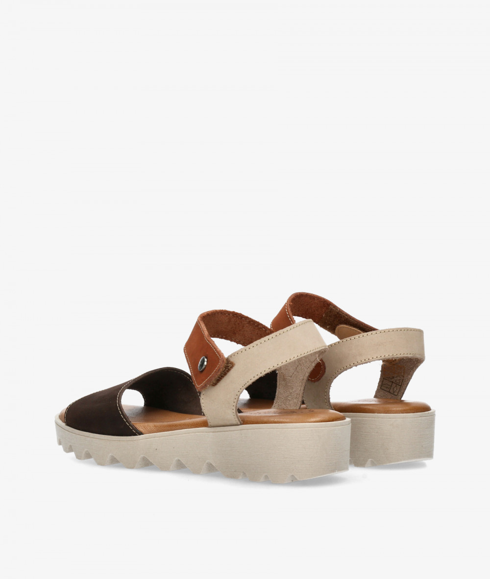 Sandalias Valeria´s  7144 en marrón