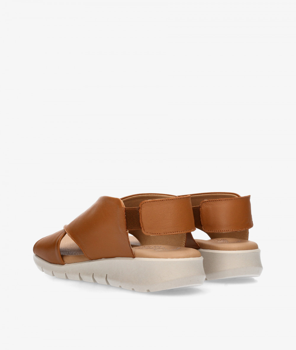 Sandalias Valeria´s  1023 en cuero