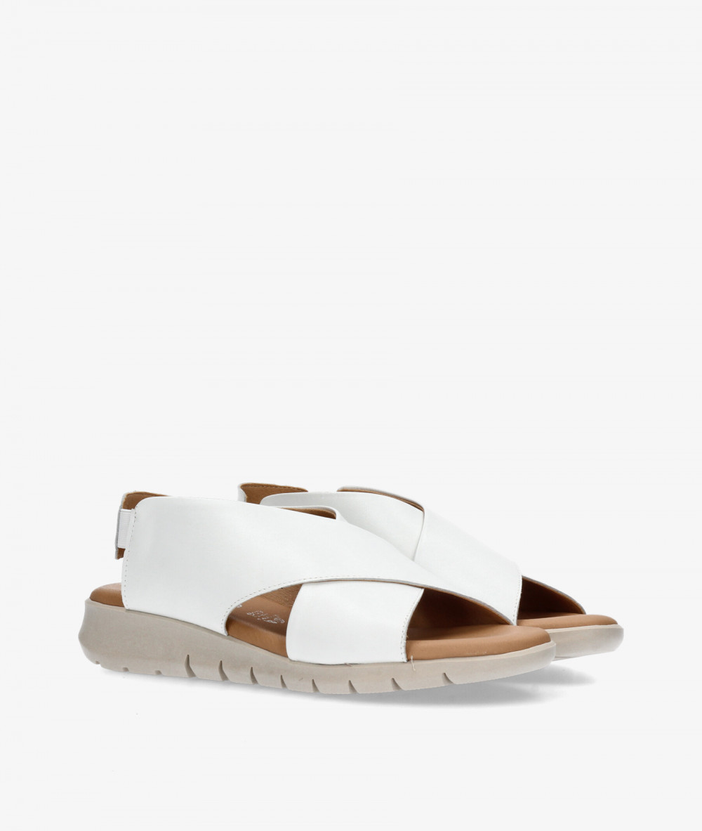 Sandalias Valeria´s  1023 en blanco