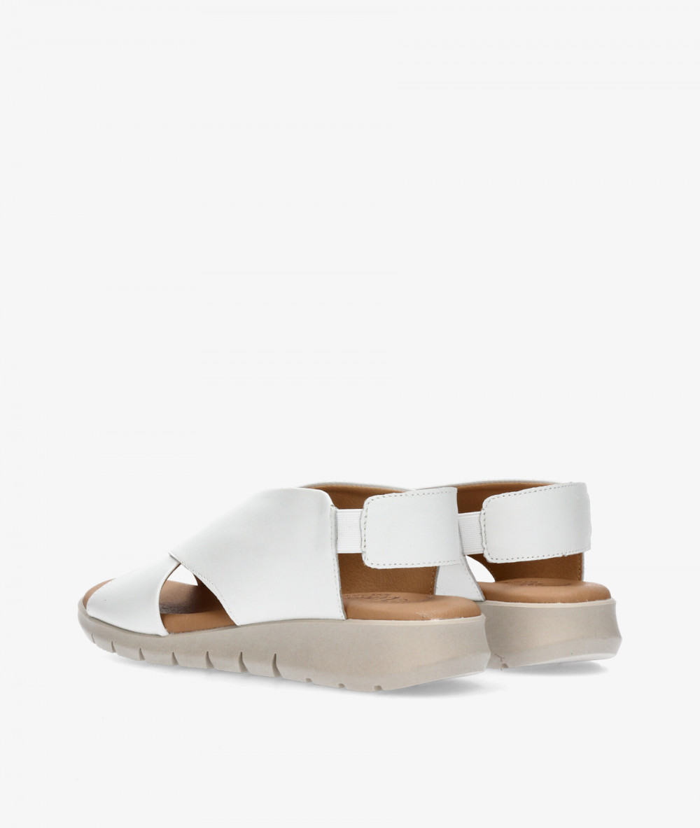 Sandalias Valeria´s  1023 en blanco