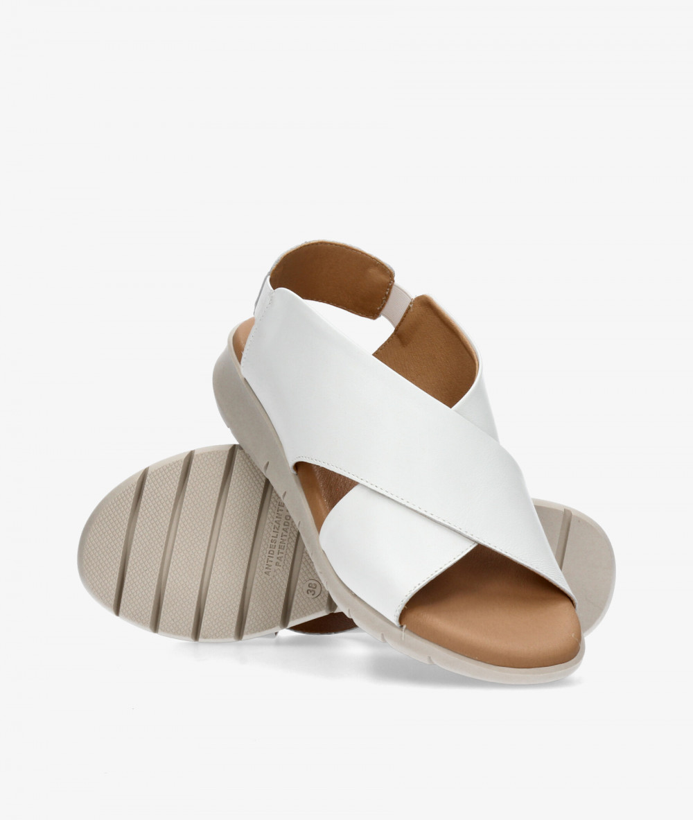 Sandalias Valeria´s  1023 en blanco