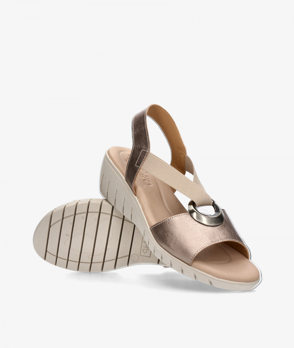 Sandalias Valeria´s  1004 en taupe metalizado