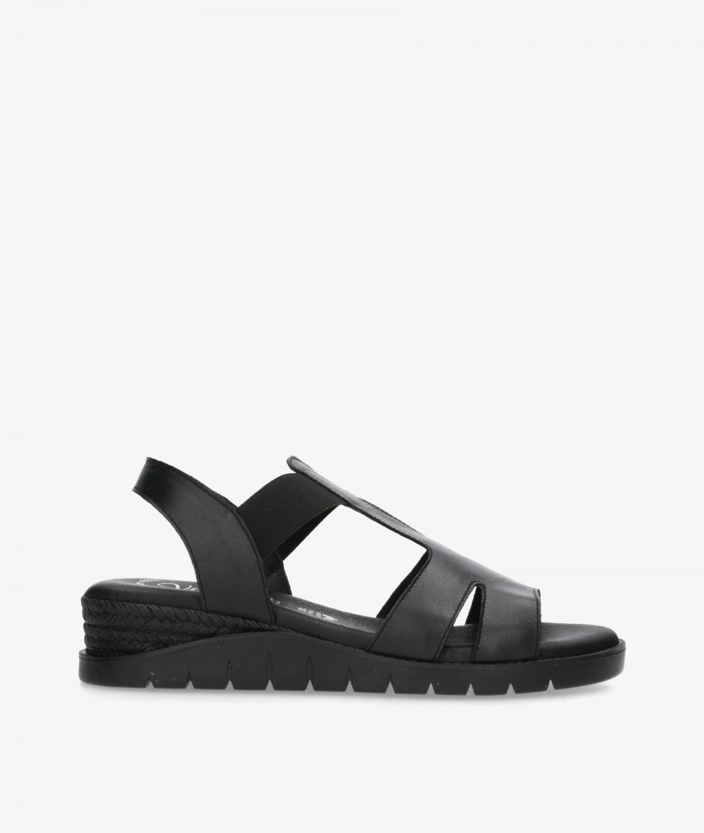 Sandalias Valeria´s  1025 en negro
