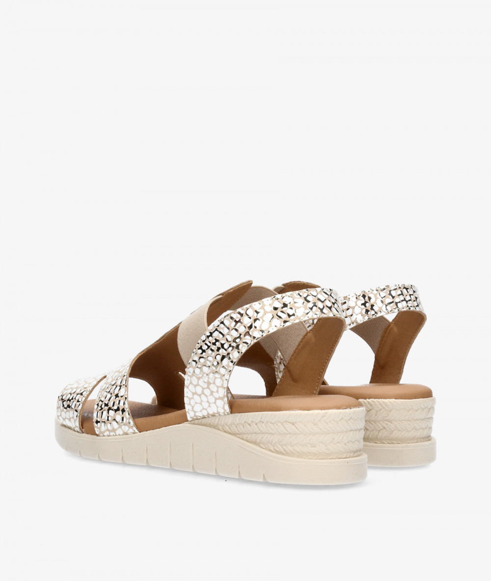 Sandalias Valeria´s  1029 en beige
