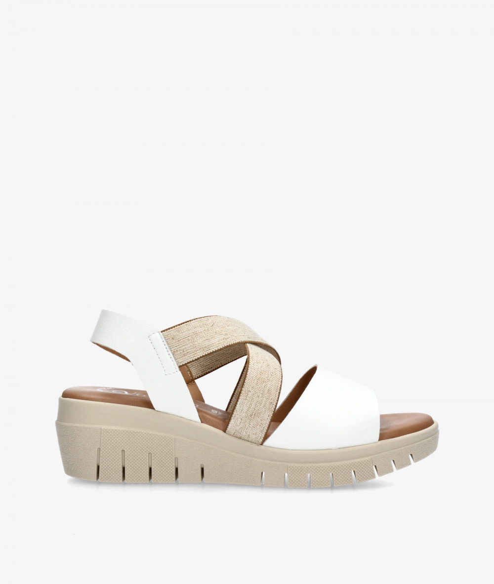 Sandalias Valeria´s  2003 en blanco