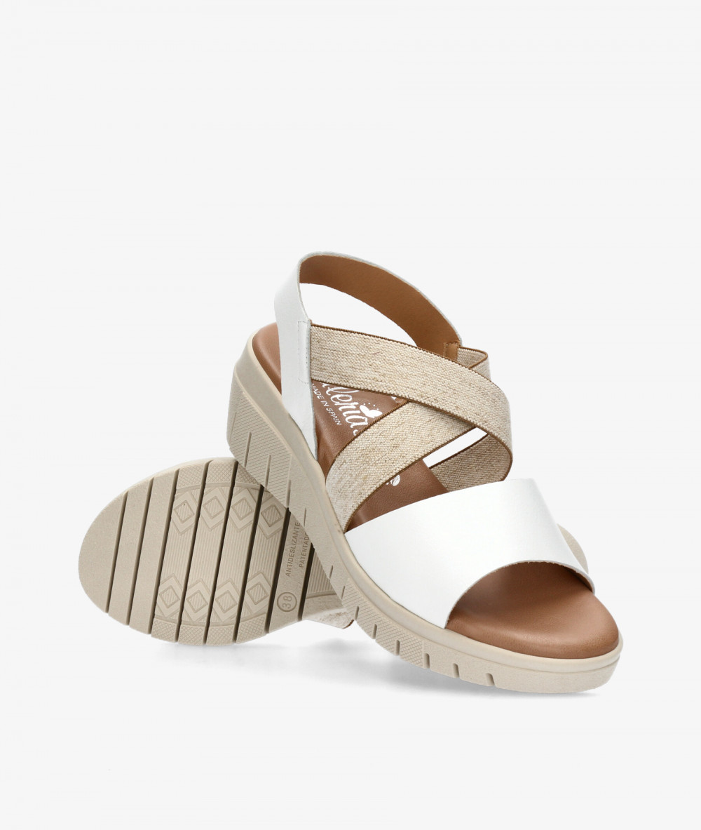 Sandalias Valeria´s  2003 en blanco